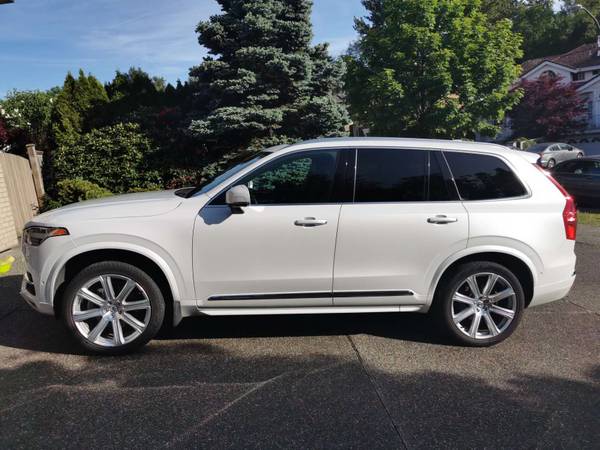 2016 Volvo XC90 7-Seat Trim, 52,500km, Extended Warranty to 2026