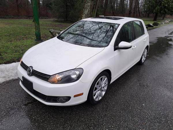 2013 Volkswagen Golf 2.0L TDI with Tech Package 4 Door