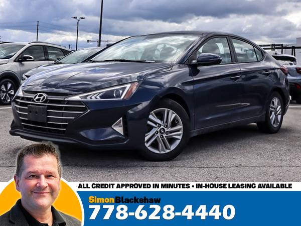 2020 Hyundai Elantra Preferred w/Sun & Safety Package Sedan with