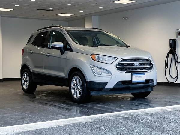 2019 Ford EcoSport SE FWD with Cruise Control, Sunroof, and