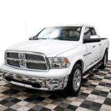 2011 RAM 1500 4X4 5.7L HEMI LARAMIE QUAD CAB for