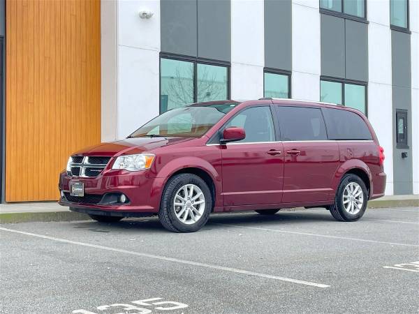 2019 Dodge Grand Caravan SXT Premium Plus - Rear DVD