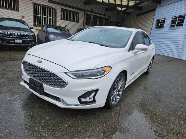 2019 Ford Fusion Hybrid Titanium FWD for $0 Build Credit,