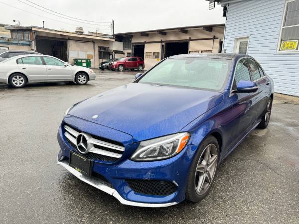 2017 Mercedes-Benz C300 - 104,588km - No Acc - Carplay