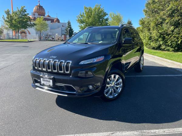 2017 Jeep Cherokee Overland 4x4 for $0 Build Credit, Poor