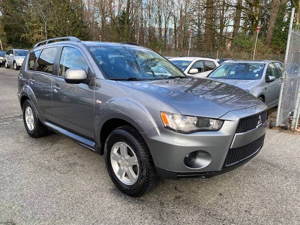 2013 Mitsubishi Outlander ES 4WD for $0 Build Credit, Poor