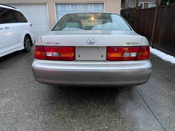 1998 Lexus ES300 for $0 Build Credit, Poor Credit, Bad