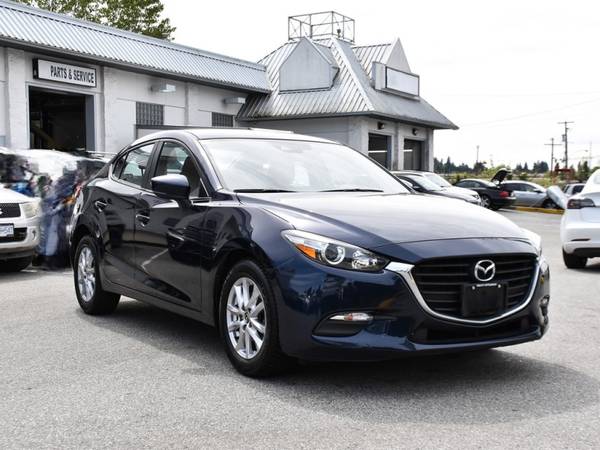 2018 Mazda3 Touring- Heated Seats & Steering Wheel, BlueTooth for