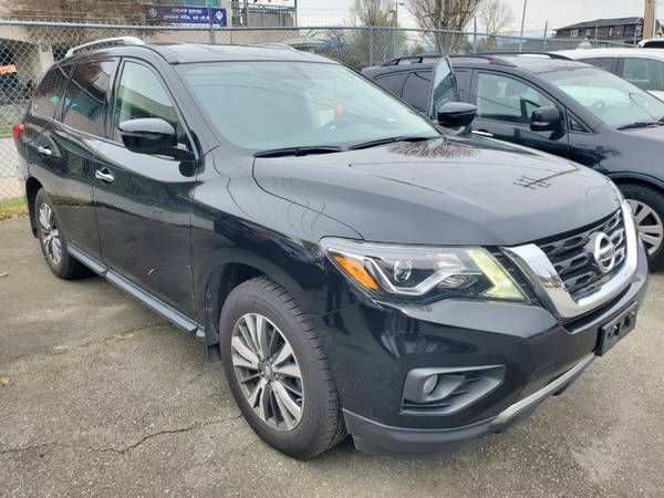 2019 Nissan Pathfinder SV 4x4 7-passenger for $0 Build Credit,