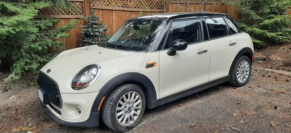 2016 Mini Standard 4 Door Hatchback for $0 Build Credit,