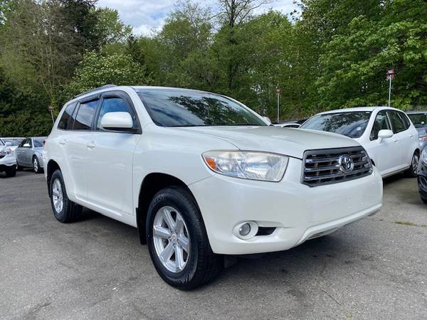 2008 Toyota Highlander SR5 4WD 7-Seater for $0 Build Credit,