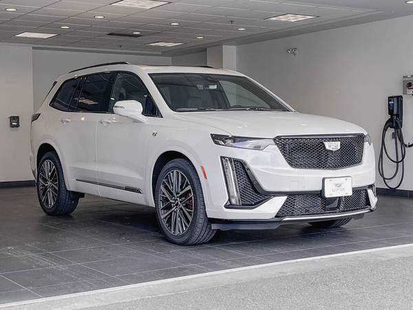 2024 Cadillac XT6 Sport AWD for $0 Build Credit, Poor