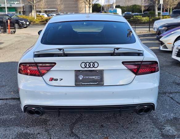 2017 Audi RS7 Performance Quattro for $0 Build Credit, Poor