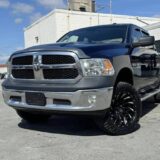 2018 RAM 1500 Express 4x4 Crew Cab 5'7" Box for