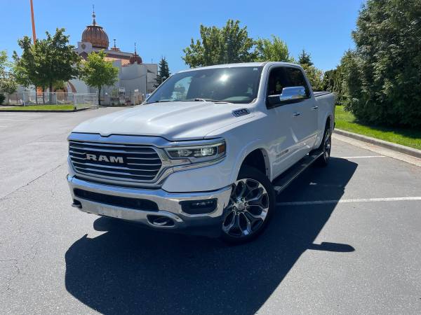 *PRE-OWNED* 2022 Ram 1500 Longhorn Limited for $0 Build Credit,