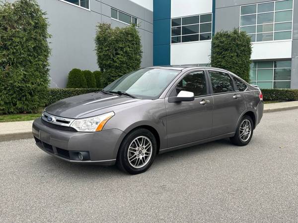 2010 Ford Focus SE Automatic A/C Original 107,000KM - Local