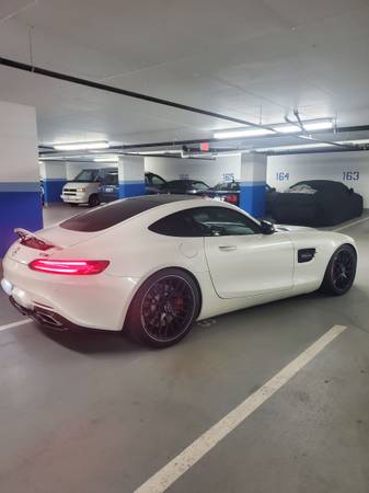 2016 Mercedes AMG GTS - Mint Condition, Low KMs for