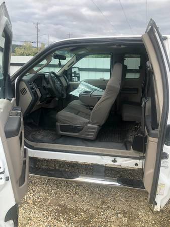 Super Duty 2022 F-250 XLT for $0 Build Credit, Poor