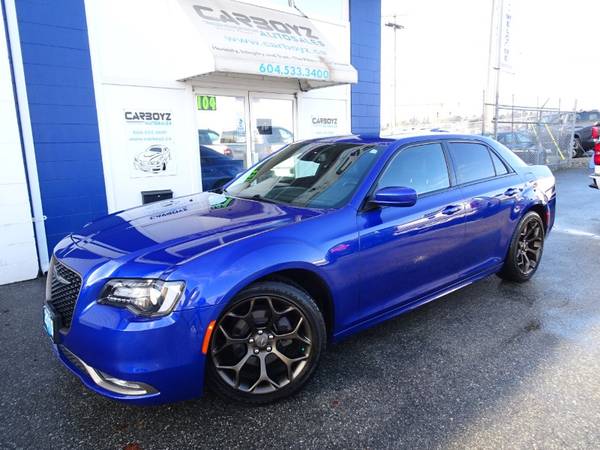 2019 Chrysler 300S RWD with Navigation, Panoramic Roof, Nappa Leather,