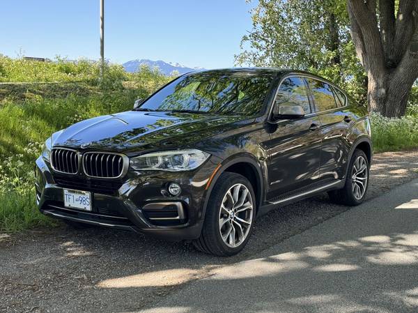 2018 BMW X6 64K KM ONLY! 4 extra tires with