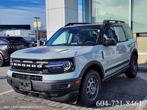 2023 Ford Bronco Sport Outer Banks in Cactus Grey for