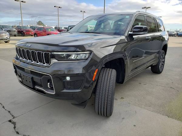 2022 Jeep Grand Cherokee L Overland for $0 Build Credit,