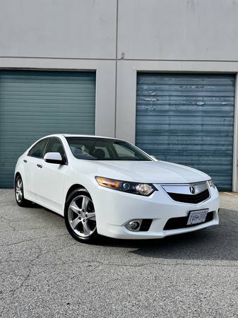 2012 Acura TSX Auto with Low 88k km, Clean Title