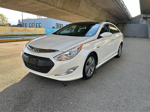 2013 Hyundai Sonata Hybrid for Sale in Vancouver, BC for