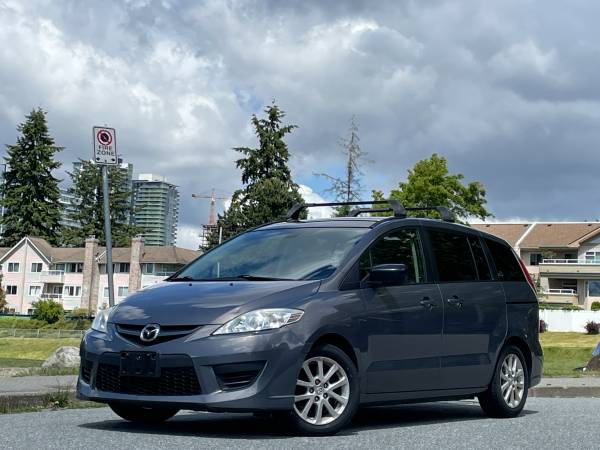 2010 Mazda 5 - Great Condition - No Accident -