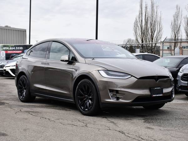 2016 Tesla Model X 90D for $0 Build Credit, Poor