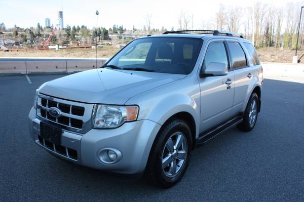 2009 Ford Escape Limited 4WD BC In Accident-Free Condition for