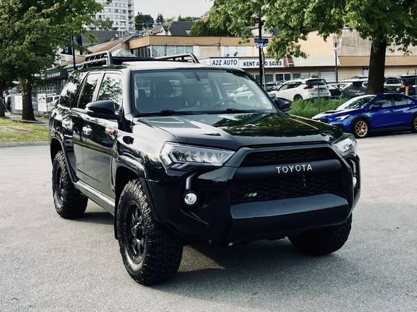 2023 Toyota 4Runner Limited 7 Passenger, 1 Year Free Warranty