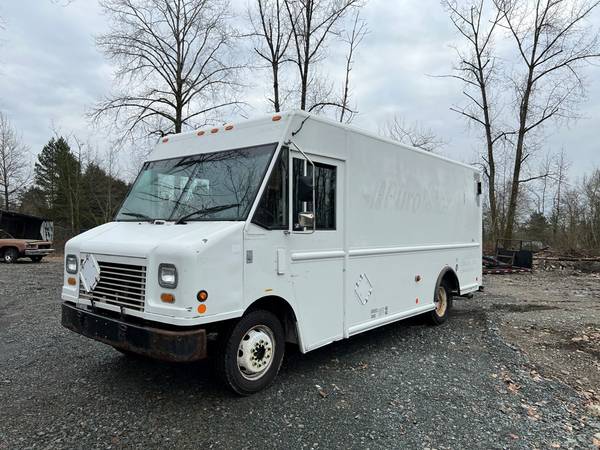 2007 GMC Grumman Van for $0 Build Credit, Poor Credit,