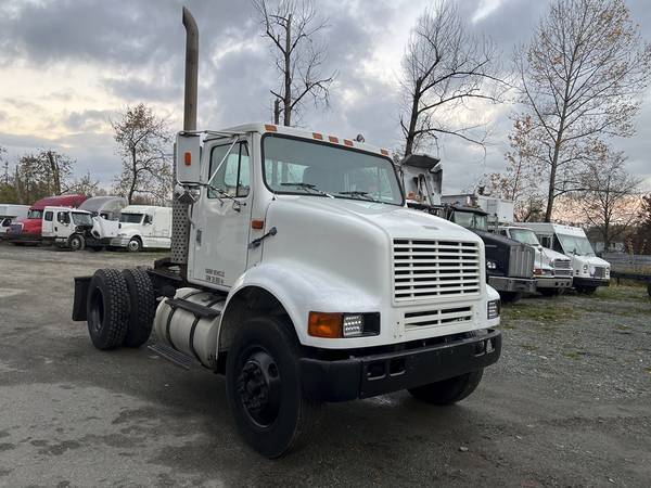 1999 International 8100 Day Cab for $0 Build Credit, Poor