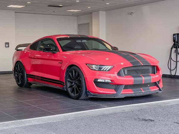 2016 Ford Mustang Shelby GT350 for $0 Build Credit, Poor