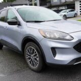 2022 Ford Escape SE Plug-In Hybrid - Like New, 7900kms