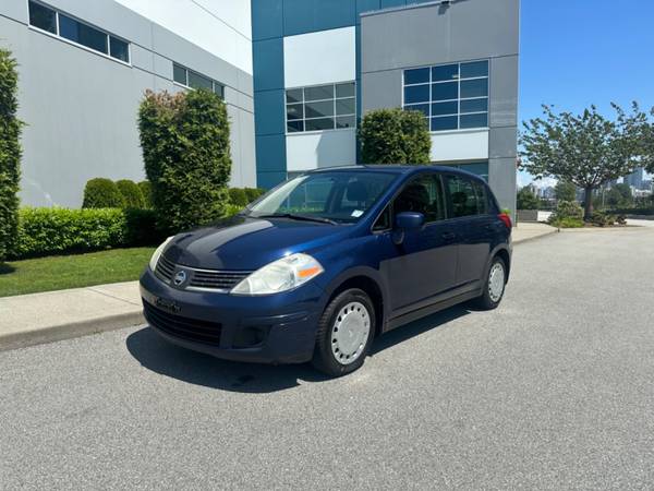 2009 Nissan Versa 1.8 S HB Automatic A/C - Accident-Free