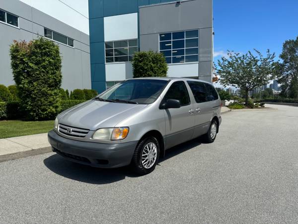 2001 Toyota Sienna CE Automatic A/C - Local BC for