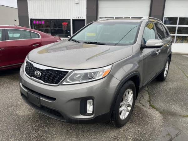 2014 Kia Sorento LX 2WD V6 auto with warranty &