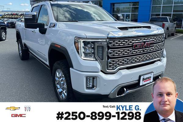 2021 GMC Sierra 3500HD Denali 4WD Crew Cab 159: Accident-Free!