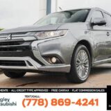 2019 Mitsubishi Outlander PHEV SE S-AWC with Sunroof and 1500W