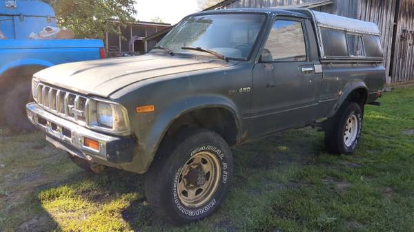 1982 Toyota 4x4 Pickup for $0 Build Credit, Poor Credit,