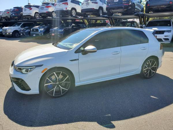 2022 Volkswagen Golf R DSG with Leather and Sunroof for