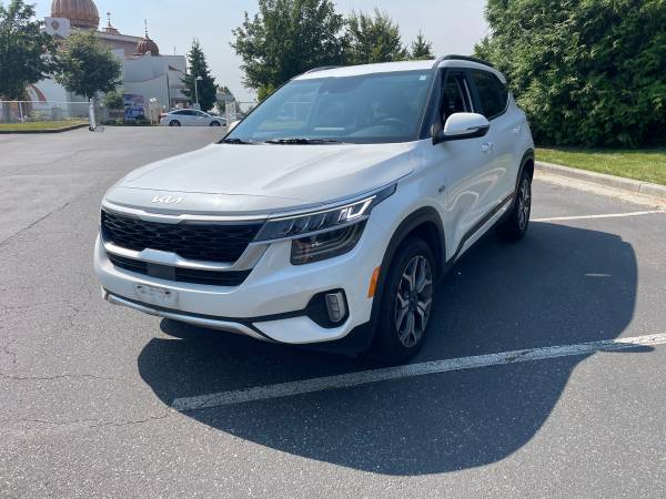 2022 Kia Seltos EX (Pre-owned) for $0 Build Credit, Poor