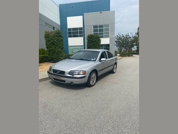 2004 Volvo S60 2.4L Auto Sunroof for $0 Build Credit,