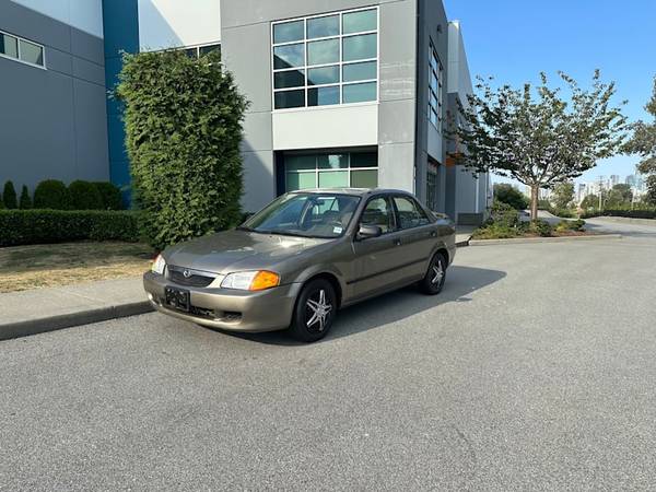 2000 Mazda Protege DX Automatic A/C Moonroof 146,000 KM for