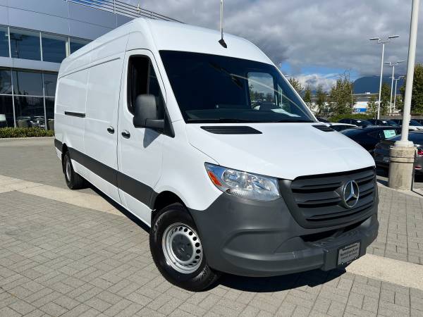 2022 Mercedes-Benz Sprinter 2500 Cargo 170WB for $0 Build Credit,