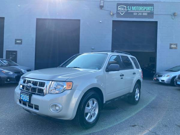 2009 Ford Escape V6 4WD XLT for $0 Build Credit,