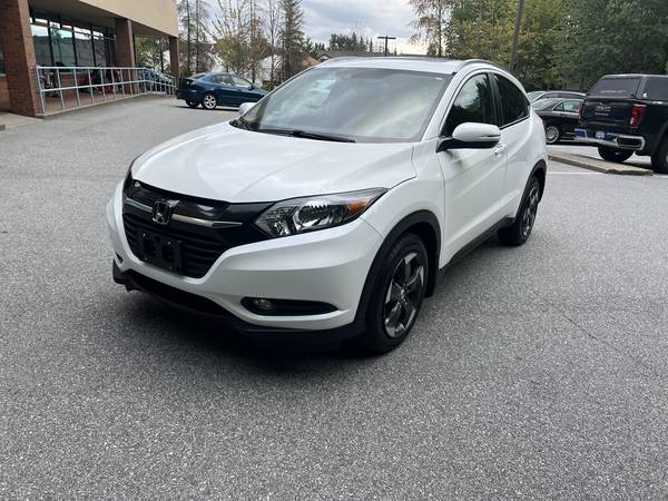 2018 Honda HR-V EX-L AWD Sunroof & NAV - 60K