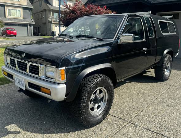 1995 Nissan 4x4 Trim for $0 Build Credit, Poor Credit,